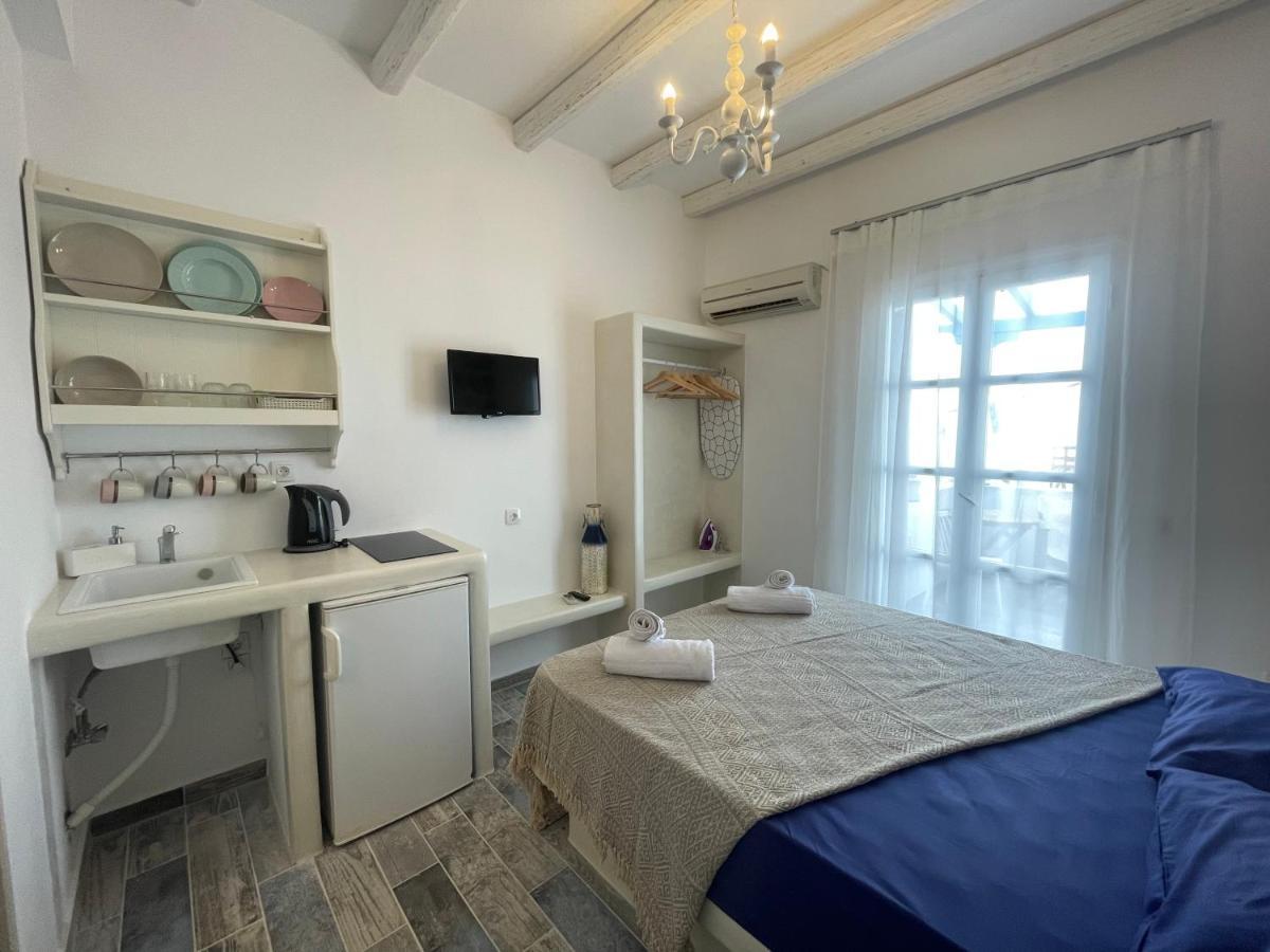 Hotel Burgos Barrio Naxos City Exterior foto