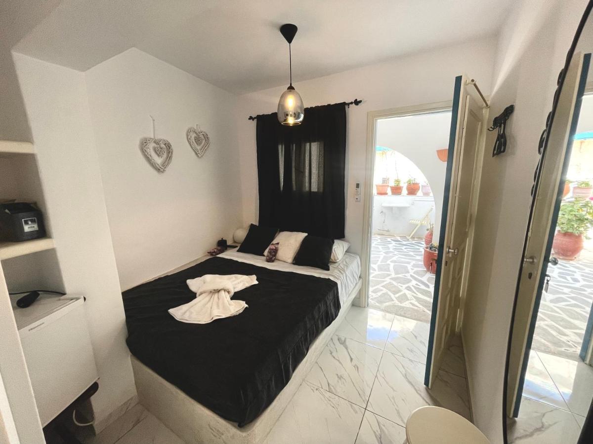 Hotel Burgos Barrio Naxos City Exterior foto